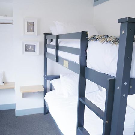 Sunset View, 2 Bedrooms In The Heart Of Holt With Parking 外观 照片